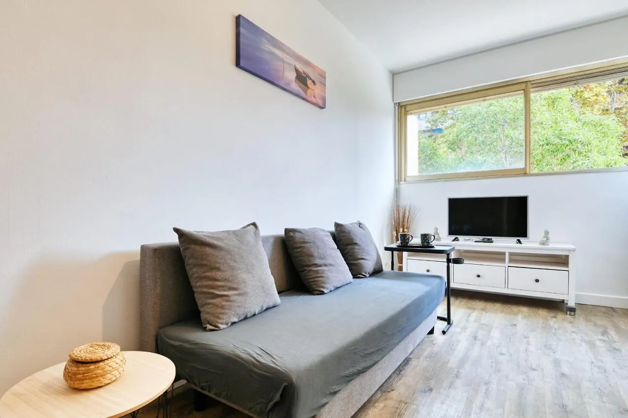 Paradis Prado Furnished Apartment Marseille 0*,