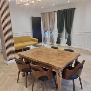 https://location-appartement.fr-paris.fr